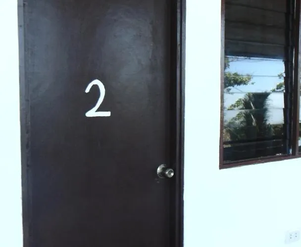 Scott Camotes House リゾート
